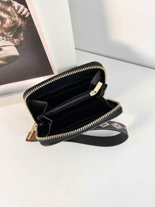 Product - Image 3