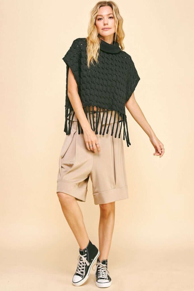 Davi & Dani Fold Over Waist Band Strap Detail Short