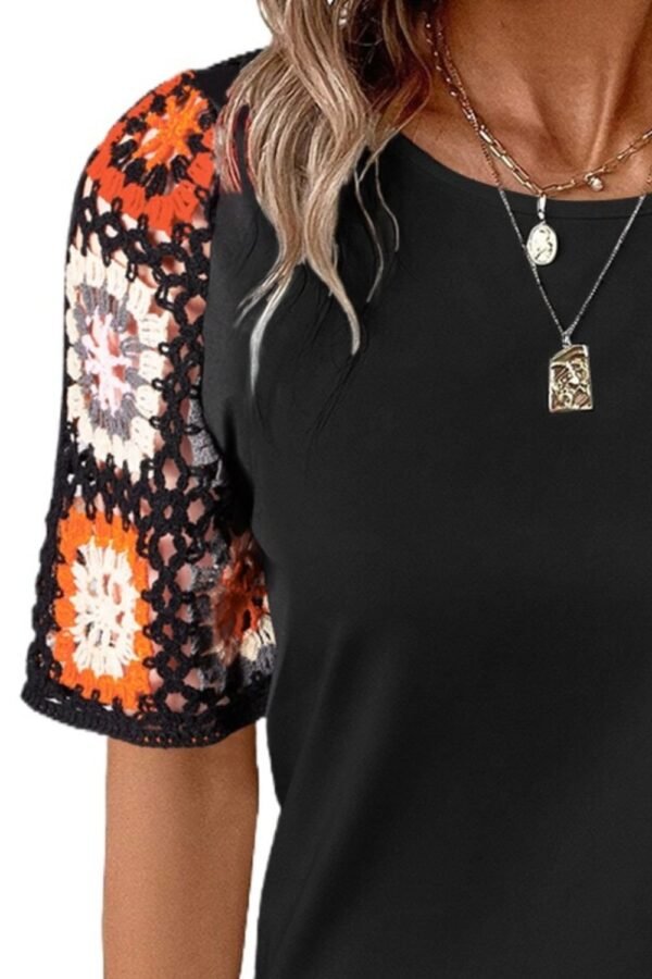 SYNZ Geometric Round Neck Short Sleeve Blouse - Image 11