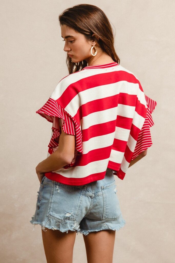 eye-catching red and white horizontal stripes