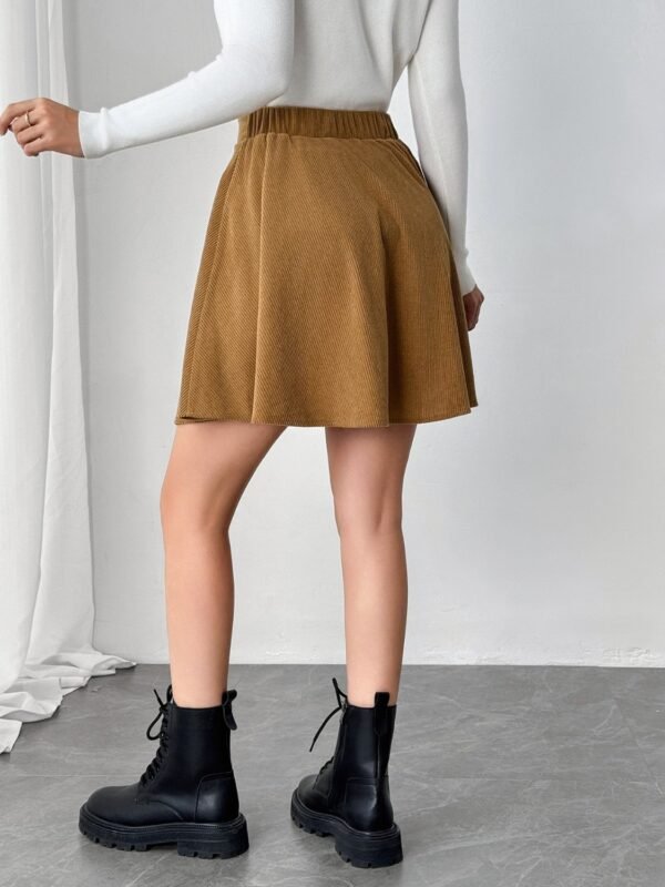 Zen Q Buttoned Mini Skirt - Image 2