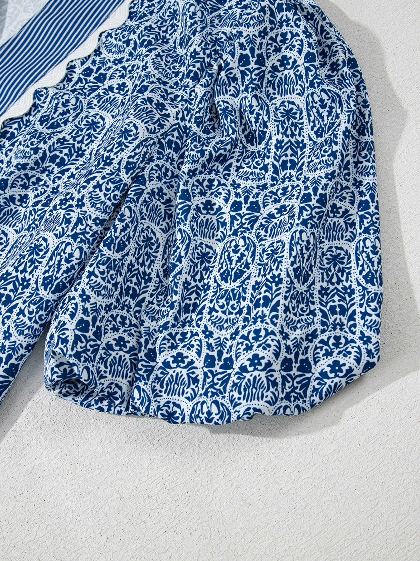 Ric-Rac Puff Sleeve Top - Image 9